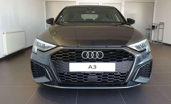 终于脱掉了"廉价"外衣,2020款"奥迪a3"到店