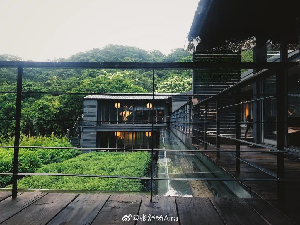 他43岁归隐深山,开了家没有菜单的饭馆,连李安也要排队