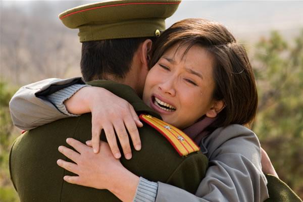 潘雨辰四个字来形容侯勇不想提他离婚后不想再找另一半了