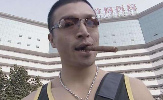 魔幻手机12年后王天霸认不出看到傻妞吃防腐剂了
