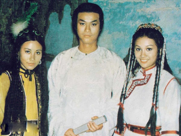 彼时李通明刚刚18岁,脸上还有些婴儿肥,加上体型也偏胖,又是首次担纲