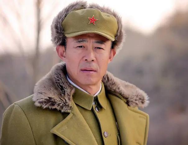 从"杀猪匠"到演员,先娶70后,再娶80后前妻,现又娶90后娇妻