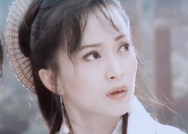 3,娇俏温婉阮丹宁阮丹宁饰演甘宝宝,剧中出场时间不多,但扮相还是挺