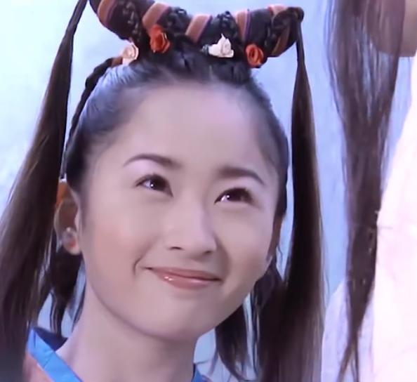 很多人认识杨蕊是在《欢天喜地七仙女》里面,我当时超喜欢五公主青儿