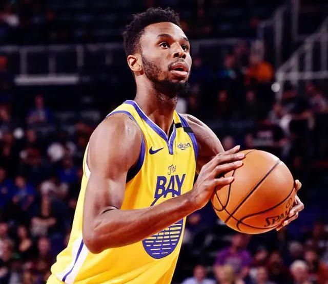 进nba后,维金斯毫无成长?肌肉完全蜕变,科尔还特训其两奇招