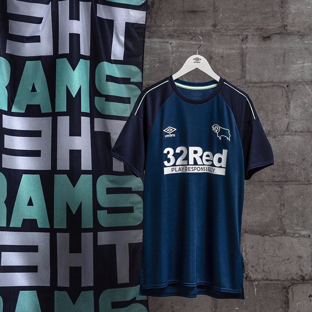 umbro发布德比郡2020/21赛季客场球衣