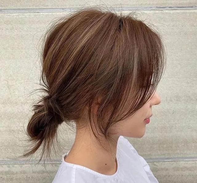 夏季温柔系气质低丸子头