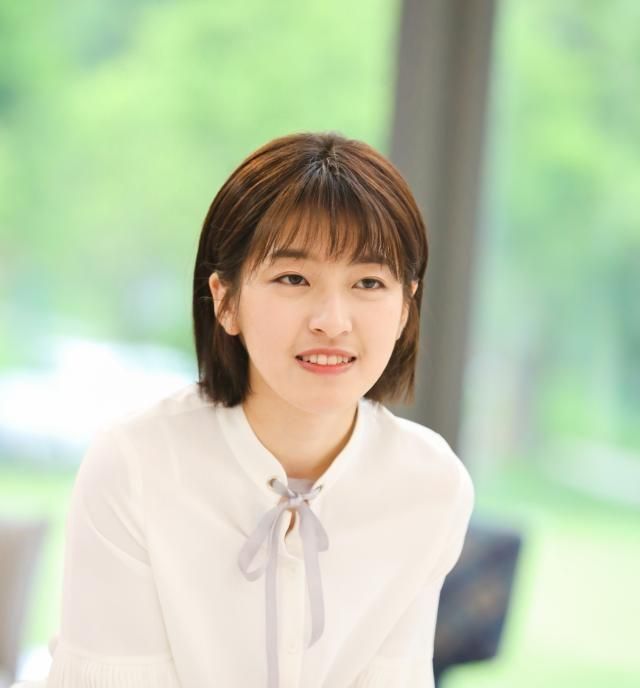 我喜欢真人,喜欢早退傅舒卉和褚臻,我记得第一次他们也互相投票,最后