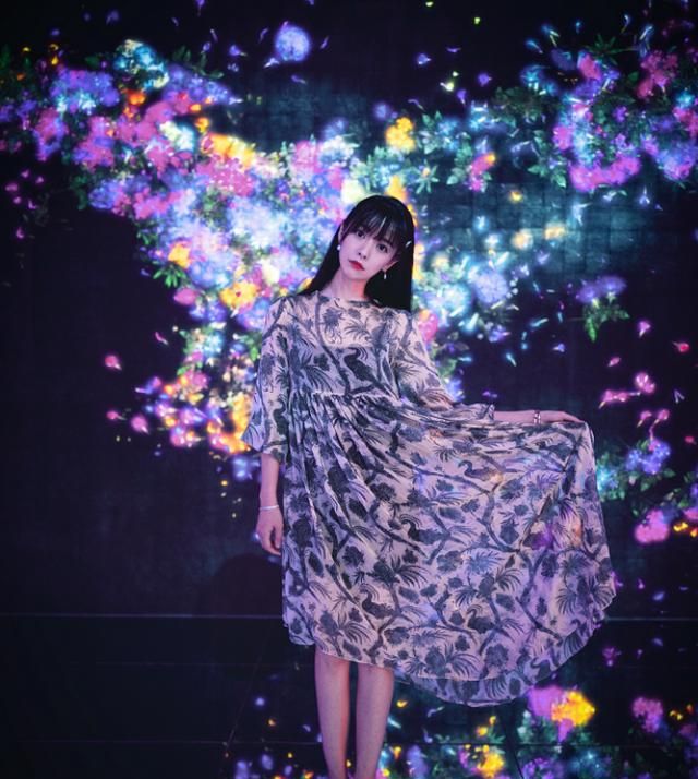 司雯嘉内涵丁当真一出好戏低情商下的高衣品倒给她加上几分