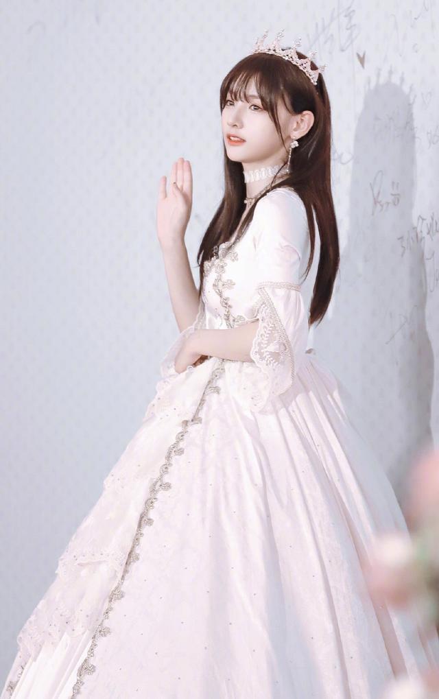 湖北籍艺人颜值高,个个可以当门面,谁才是你心中的颜值天花板?