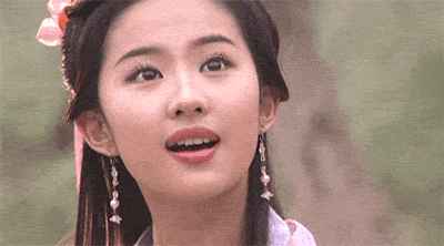 胡军,林志颖,高虎分别饰演剧中的萧峰,段誉,虚竹三兄弟,剧中除了兄弟