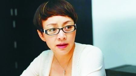 1997年,英达对宋丹丹说:分手要和气,为何多年后两人却成仇人?