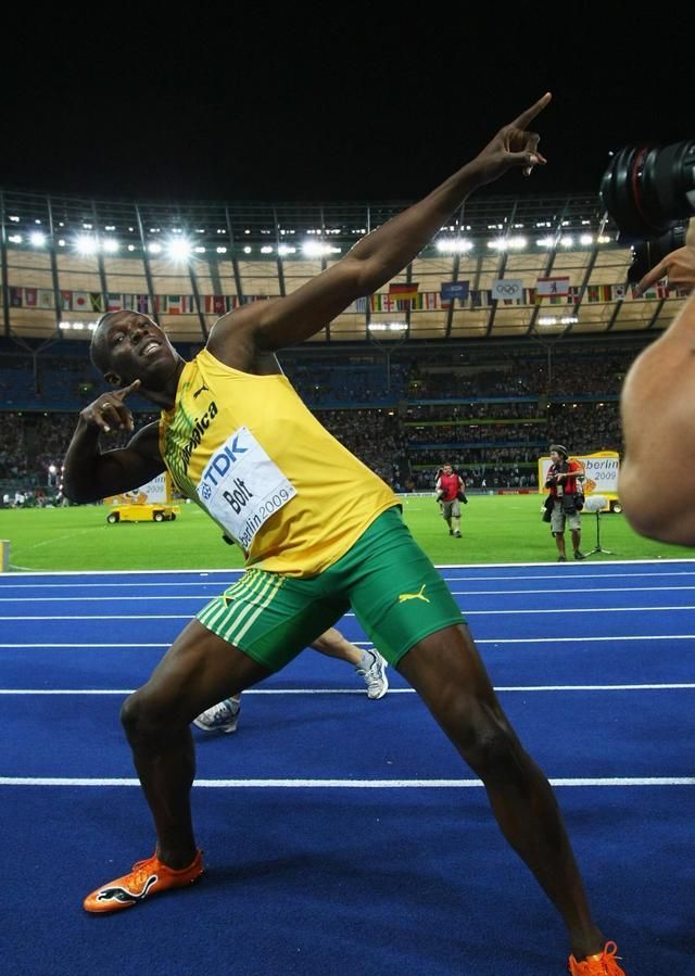 百米放水减速9秒86 或成博尔特式超级巨星