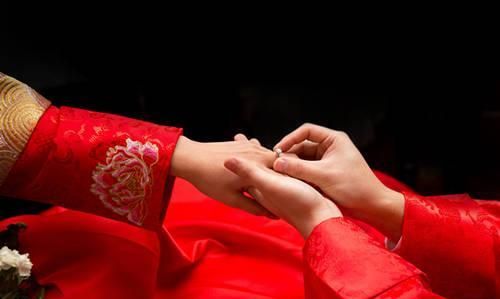 杭州女子离奇失踪后续：系再婚曾因分配拆迁房争吵，丈夫疑点重重休闲区蓝鸢梦想 - Www.slyday.coM