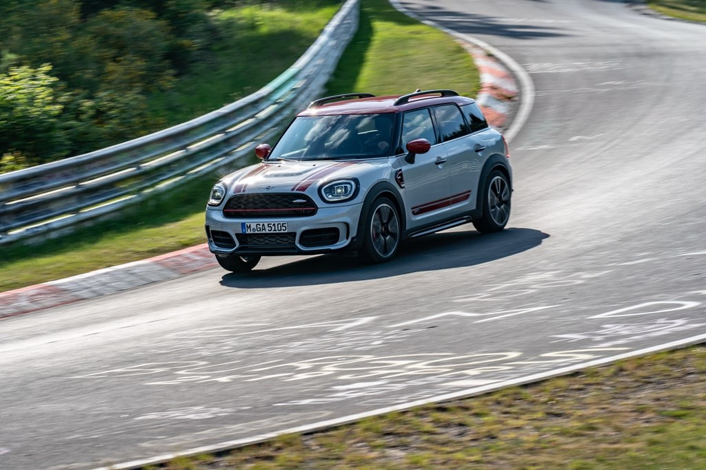 11月交付，搭载2.0T发动机，MINI JCW COUNTRYMAN官图发布