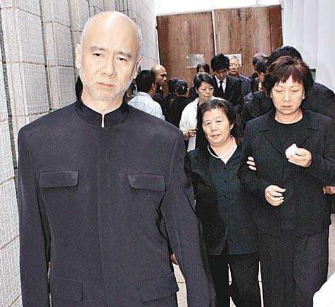 他是《天龙八部》中的扫地僧,女儿是影后,儿子获奥斯卡奖|鲍方|天龙