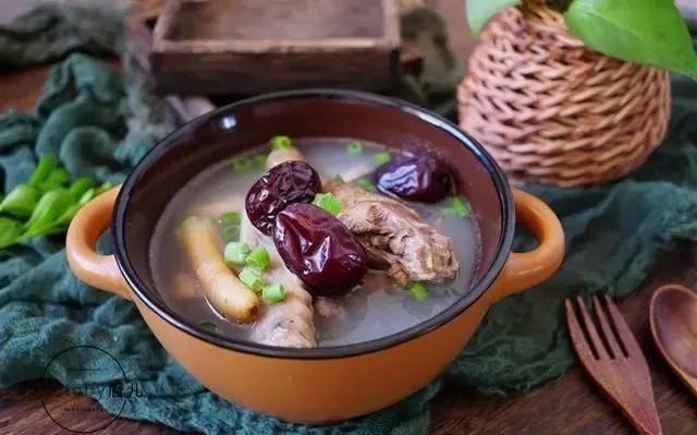 明日大暑,分享5道"消暑汤",换着给家人做,老少健康度三伏