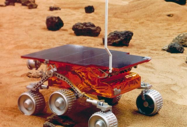 除了美国航空航天局(nasa)首次在"红色星球"上行驶的漫游者旅居者号