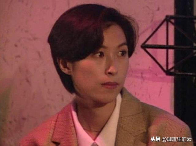 笑看风云黄蕾∣你执着于有缘却不知不过是造化弄人