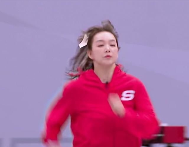 徐梦洁再次挑战短跑，喊话将属于火少的金牌拿回来，团魂太燃了休闲区蓝鸢梦想 - Www.slyday.coM