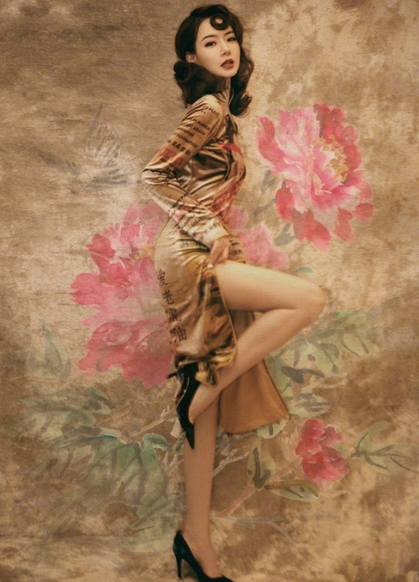 戚薇为秀奶棒腿直接把旗袍在不该开叉的位置破开看清效果绝了