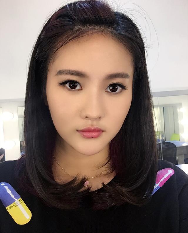 她曾是跳水皇后退役后被嘲笑成大妈如今身材傲人像模特