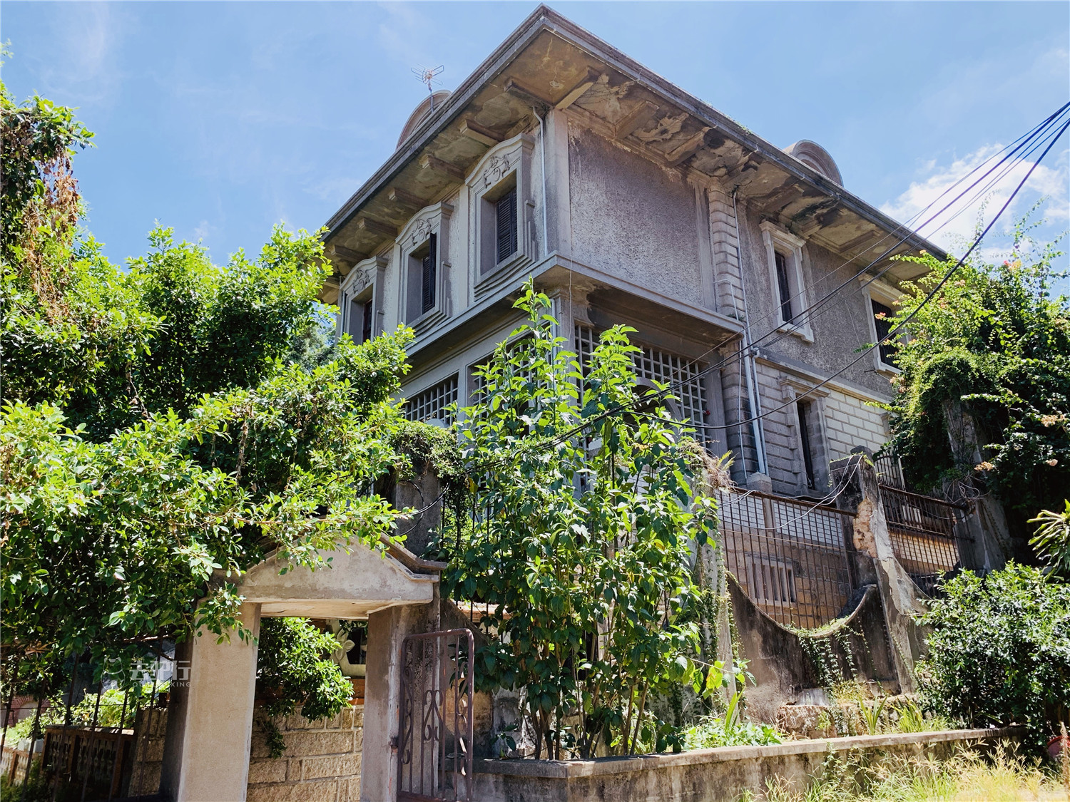 鼓浪屿山顶豪宅:名字被游客称不吉利,价值千万现为工人租住宿舍