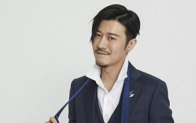 亲妈干妈皆为导演,出道18年没被捧红,结婚改名后竟意外走红!