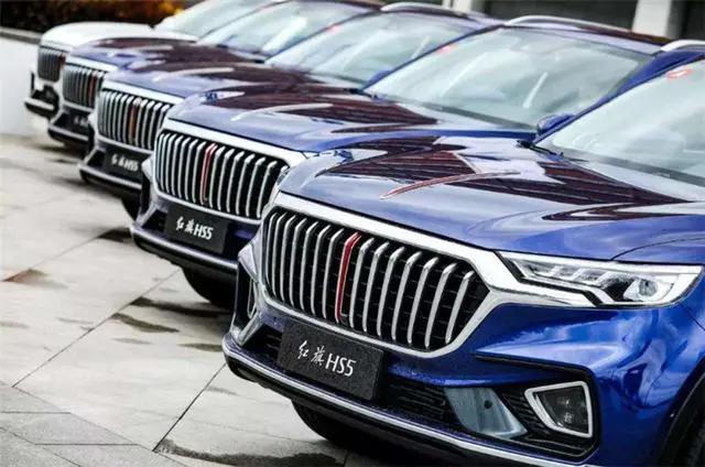 豪华品牌半年成绩单出炉，BBA仍是大佬，雷车加价还不愁卖