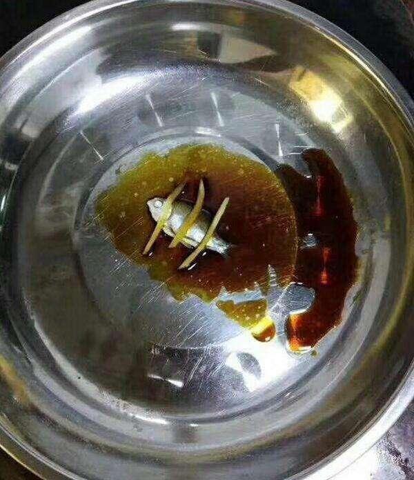 有一种穷,叫"月底的伙食",网友的操作