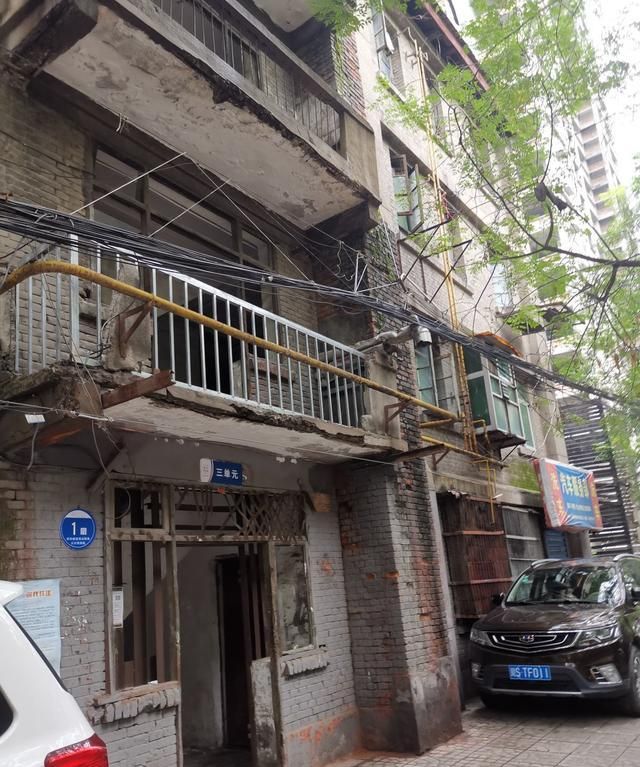 曾经西安最繁华地带之一的土门,多年后辉煌不再,如今是什么样子