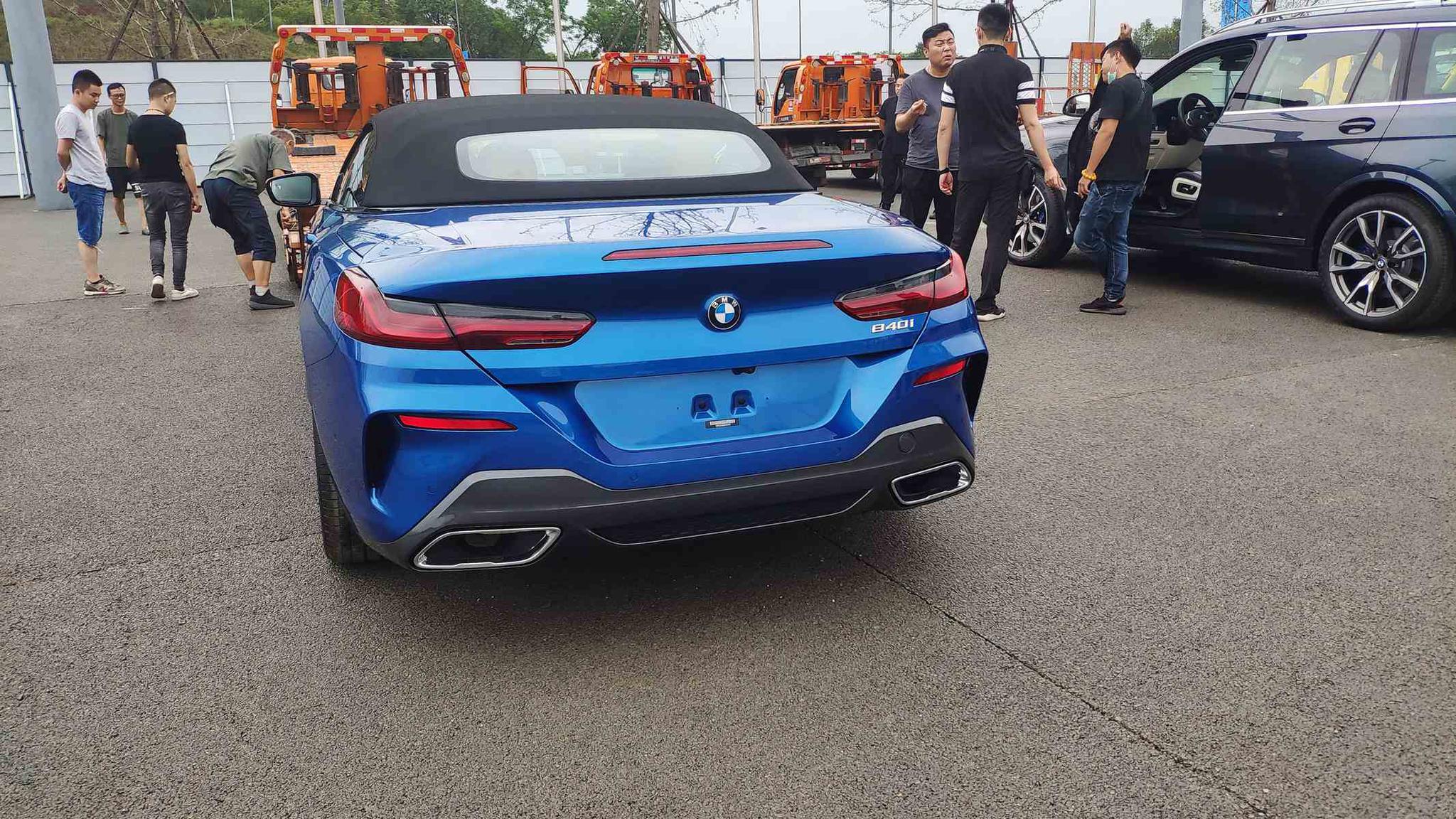 2020年成都车展探馆全新宝马8系敞篷版