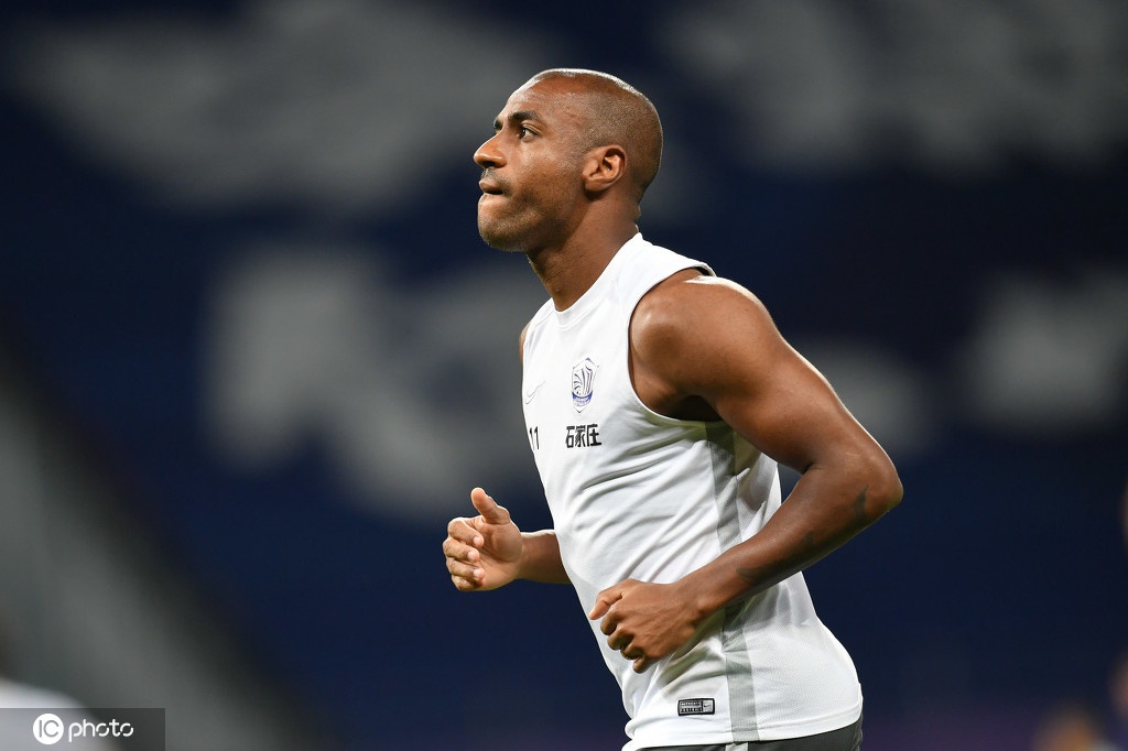 穆里奇:希望儿子能为中国队效力 女儿即将出生