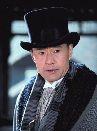 身价过亿的于荣光,对丑妻不离不弃,儿子小小年纪思想就很成熟