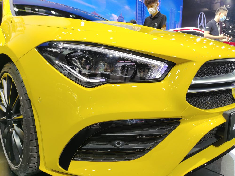 成都车展：全新梅赛德斯AMG CLA35亮相