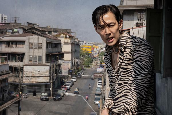 李政宰脖子,胸膛刺青变一个人!狂减重帅到逆天