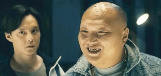 他天生长相凶狠27岁出演夏洛特烦恼走红给观众留下阴影