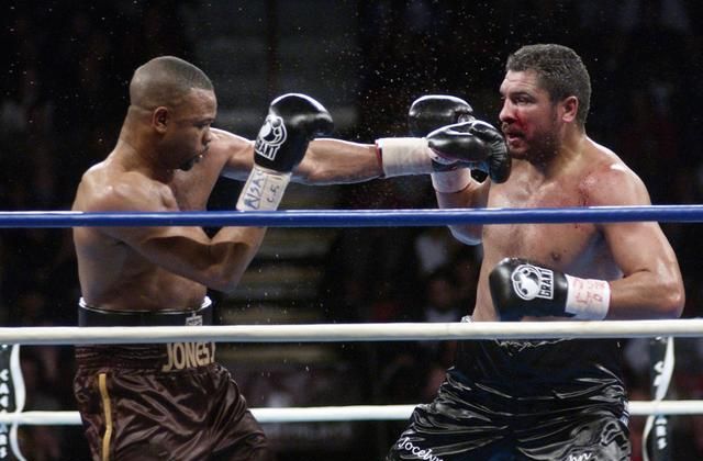 拳王泰森9月12日对抗小罗伊-琼斯,将进行8回合比赛