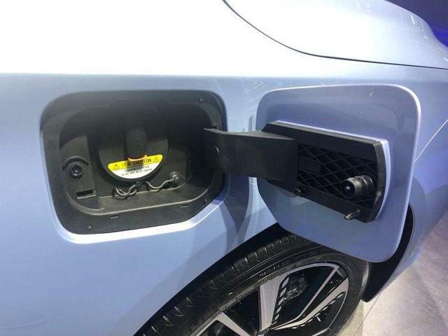 NEDC续航620km，荣威R ER6成都车展亮相，预售价16~22万元