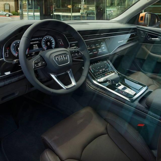 降幅两万奥迪q8单月销量破千这套内饰放到q5上就香了