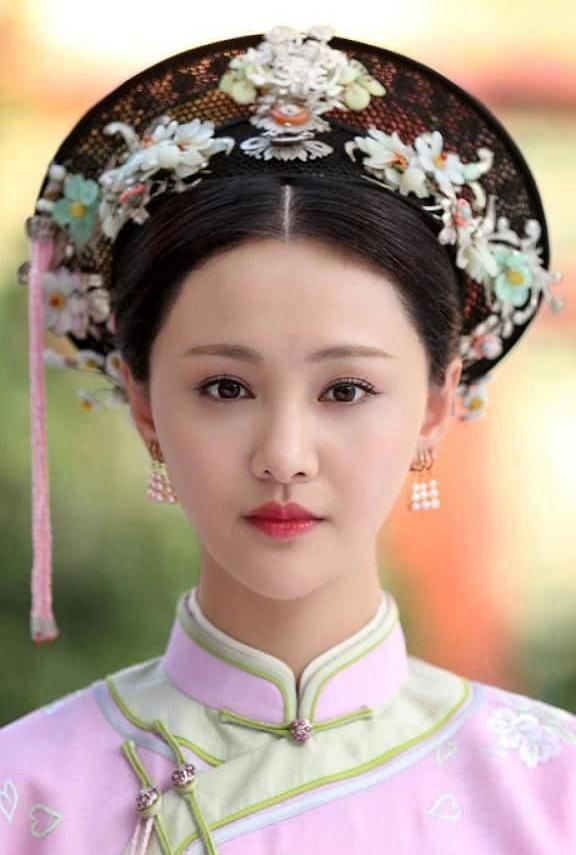 清宫剧十二款钿子比美:琳琅的素雅,嬿婉的闪耀,琅嬅的精致