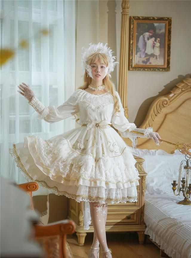 洛丽塔羽毛裙长什么样优雅高级显气质lo娘穿上仙气儿十足