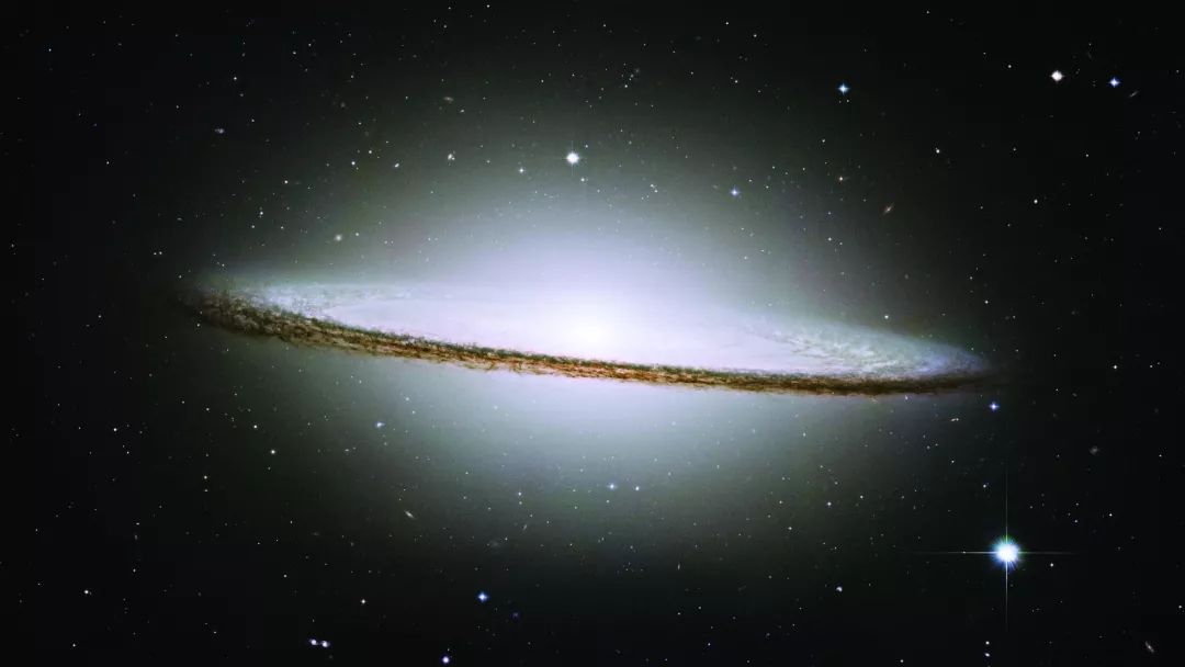 6500万光年外的透镜星系,竟有两个星系核!中国天文学家获得突破