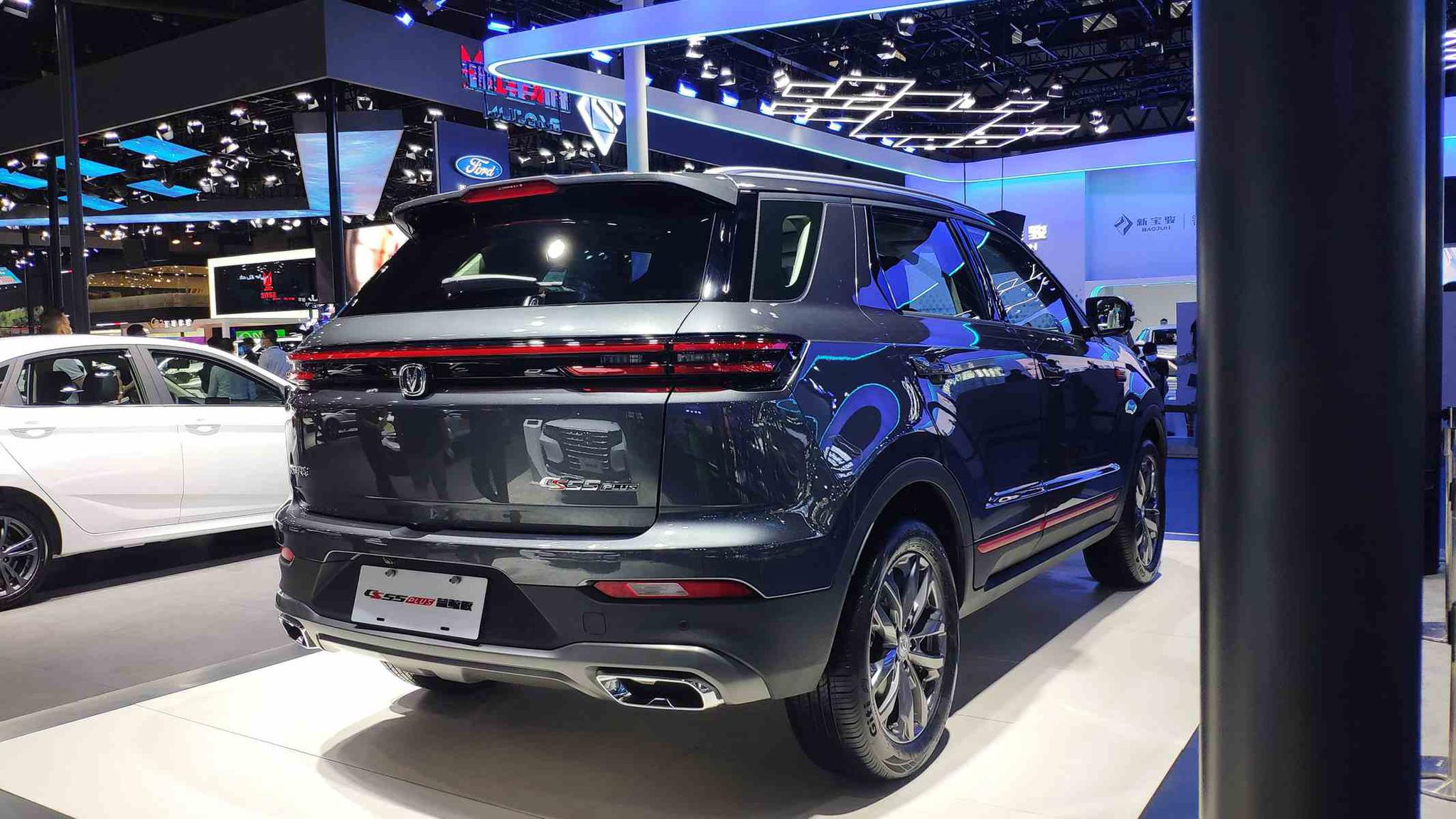 2020年成都车展:长安cs55 plus蓝鲸版实车