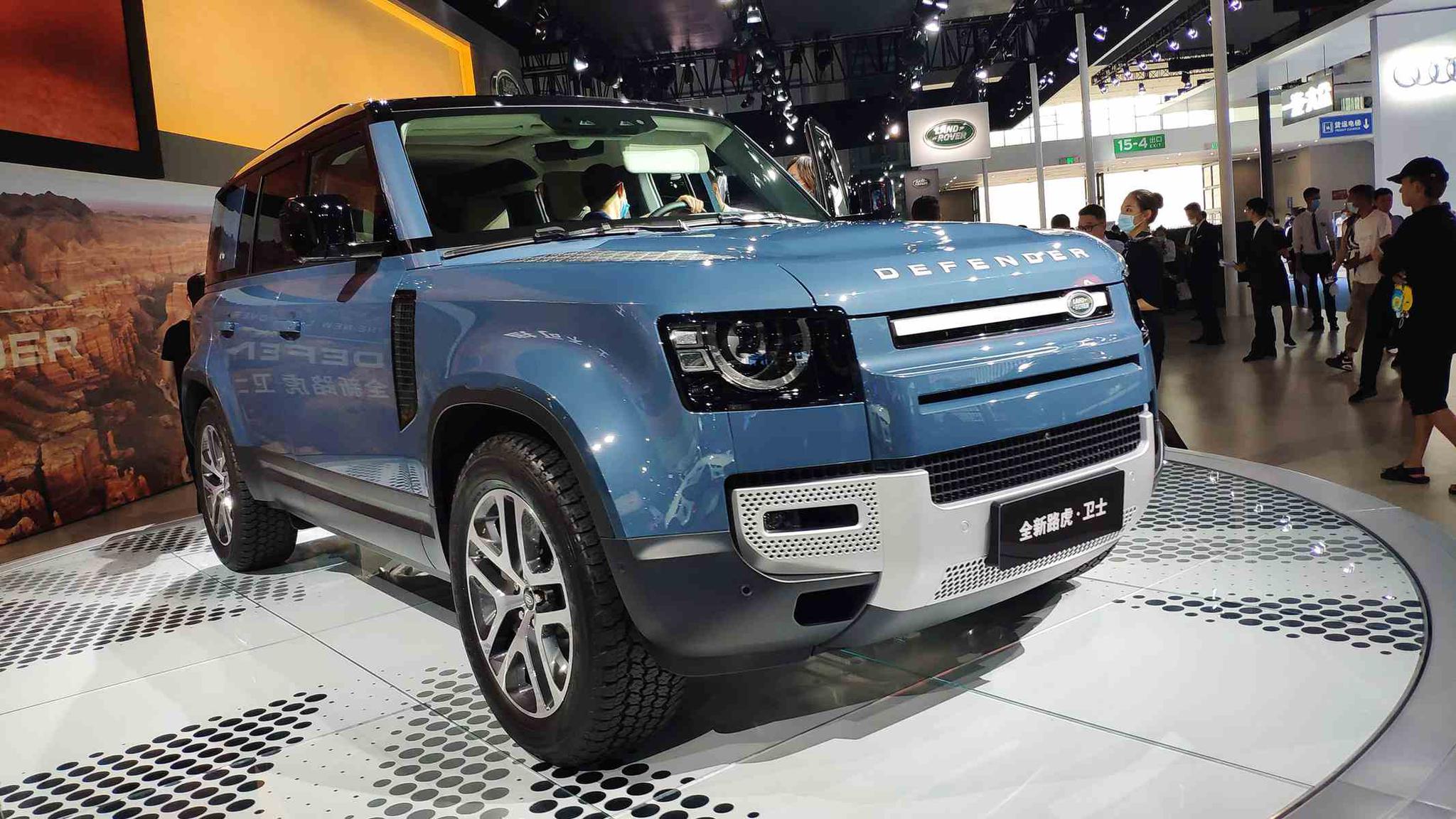 2020年成都车展全新路虎卫士实车