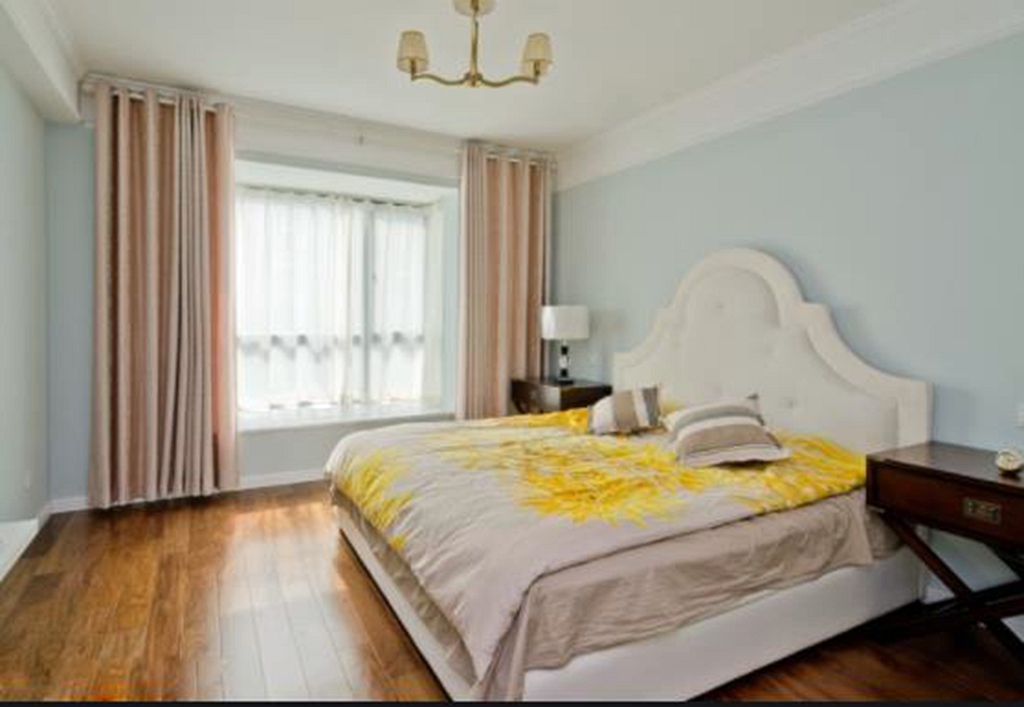 窗帘的时候,就要注意各个方面,不管是颜色还是图案,都要有利于风水