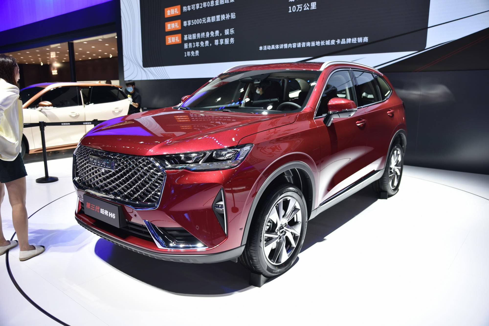 自主"神车"换新颜,成都车展实拍全新哈弗h6