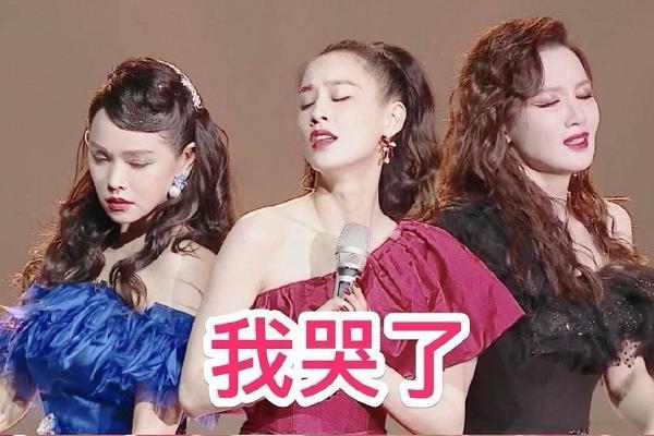 比起37岁恃宠而骄的黄圣依直言只演公主的她才是姑奶奶