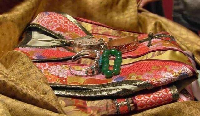 《甄嬛传》首饰大赏 小可爱们要的嬛嬛来啦!