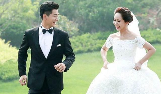 "家里没钱了,你回娘家要点儿",凤凰男的算计,令妻子怒提离婚